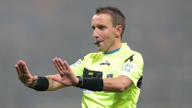 Il procuratore federale chiarisce: "Mazzoleni ha deciso di non sospendere la partita!"