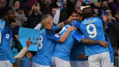 Esclusiva - Varriale a Radio CRC: “Il Napoli ha dominato questa prima parte di campionato, le partite non le vince solo Osimhen…”