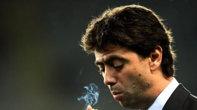 ANSA - Juve, chiesti due anni di inibizione per Agnelli