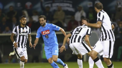 Sky: "Higuain ha detto sì alla Juve"