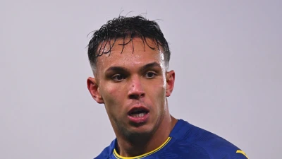 Napoli, ufficiale Giovane Santana: colpo in attacco dal Verona