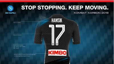 FOTO - Si chiama "Kombat Karbon" la bellissima quarta maglia del Napoli!
