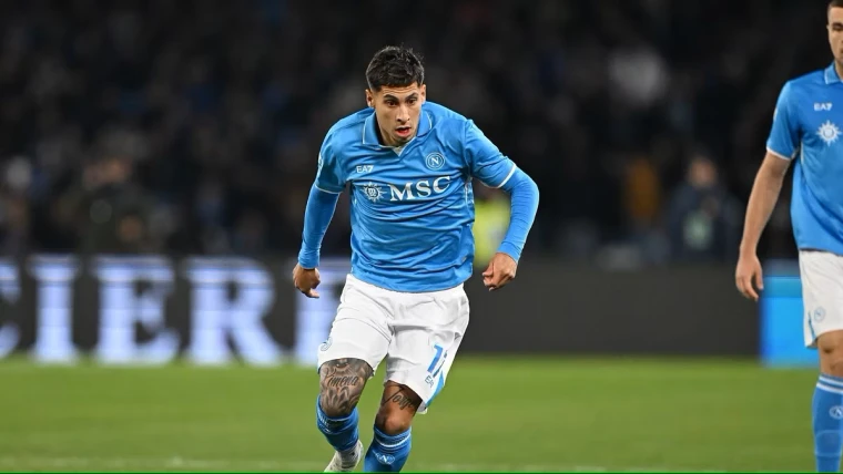 Napoli, Olivera: "Contentissimo di aver rinnovato, lavoriamo con umiltà e vediamo dove arriviamo..."