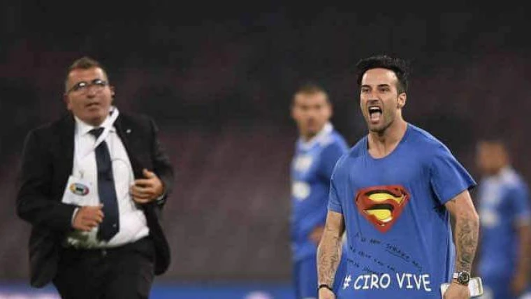Il Falco "invasore" colpisce al San Paolo: "Sciarpa del Napoli ad Higuain? Vi spiego"
