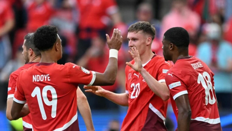 Svizzera, Rieder sull'Italia: "Giocheremo contro i campioni d'Europa ma non dobbiamo nasconderci"