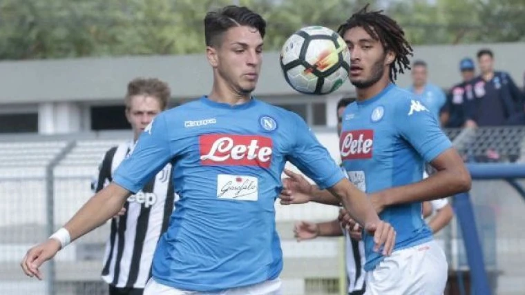 Napoli, Senese in prima squadra dopo il ko di Chiriches