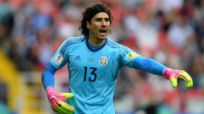ESCLUSIVA - Ochoa, lo Standard lo vuole congelare fino al preliminare di Champions di martedì