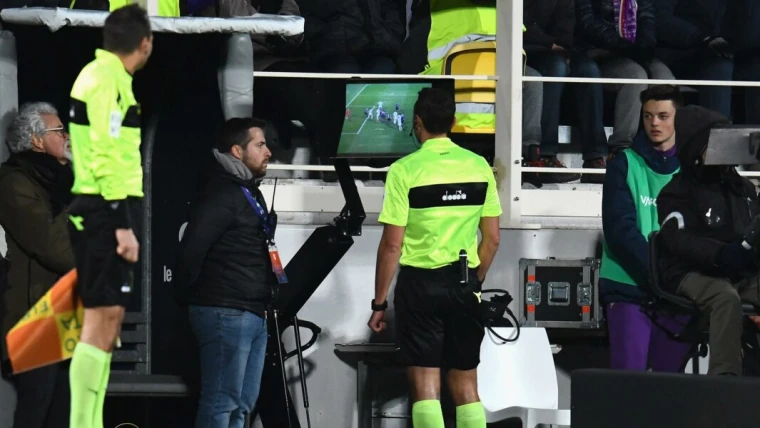 Serie A, l'Aia ammette: "I rigori per Udinese e Parma non erano da concedere"