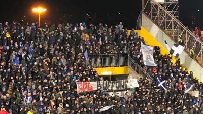 FOTO - I TIFOSI ATTACCANO DE LAURENTIIS