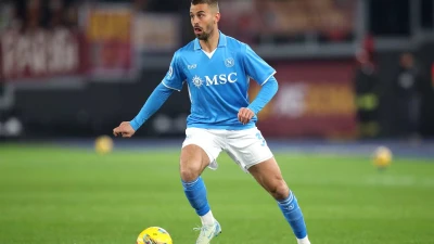 Napoli, migliorano le condizioni di Spinazzola verso la Roma: Le ultime su Gilmour