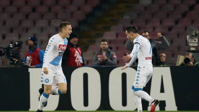 NAPOLI-INTER 3-0, le pagelle: Zielinski da fantascienza; superlativi anche Hamsik e Reina