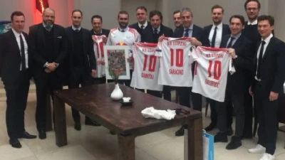 FOTO - Napoli-Lipsia, incontro tra le due società