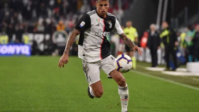 Barcellona, infortunio per Joao Cancelo: i tempi di recupero
