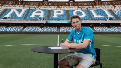 McTominay pronto a esordire con il Napoli: Conte valuta un possibile cambio modulo