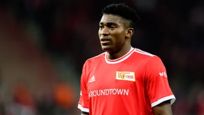 Nottingham Forest, attimi di paura per Awoniyi: in coma farmacologico dopo un intervento d’urgenza