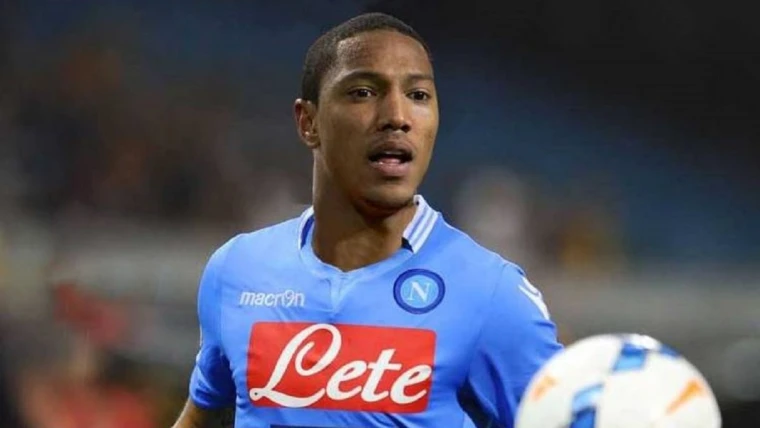 De Guzman: "Mi sono innamorato di Napoli, della lingua e del cibo..."