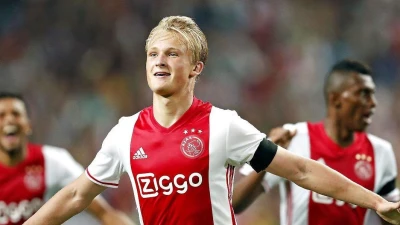 CdS - Il Napoli punta Lozano e Dolberg!