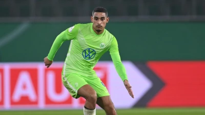 Napoli, un nome nuovo per il post-Kim: si valuta Lacroix del Wolfsburg