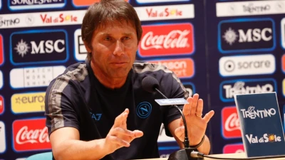 Napoli, Conte in conferenza stampa: "Grande prova di carattere, vittoria meritata contro un'ottima squadra"