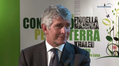Euro 2032, parla Abodi: "Stadio Maradona in dubbio. Impensabile che la Serie A resti a 20 squadre"