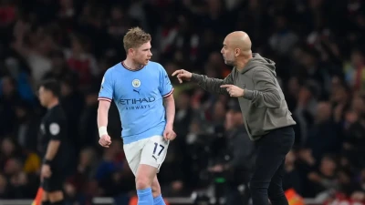 Manchester City, Guardiola su De Bruyne al Napoli: “Fa strano, ma con Conte imparerà ancora tanto”