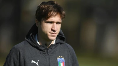 Napoli, Manna monitora Chiesa: per l'esterno futuro incerto alla Juventus