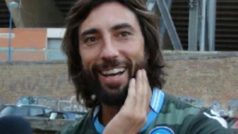 Brumotti: "Napoli a bombazza! Tifo Napoli e spero di festeggiare il 20 maggio..."