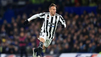 Juventus, Arthur cerca spazio: dal sogno Napoli agli allenamenti solitari