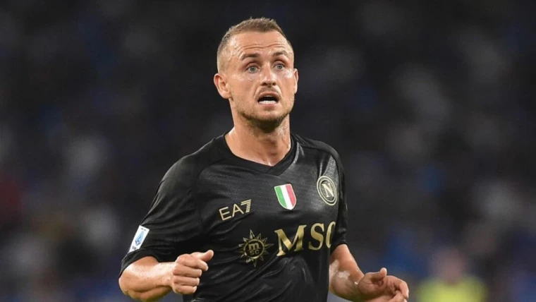 Barcellona, blaugrana in pressing su Lobotka: il Napoli chiede 40 milioni, l'affare può...