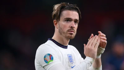 Niente Napoli, Grealish sceglie l’Everton: accordo con il Manchester City e visite mediche in programma