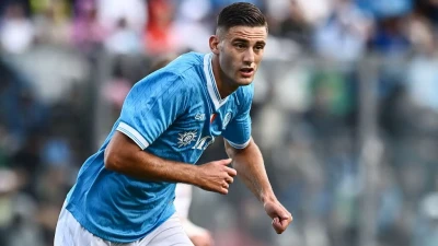 Napoli, Lucca verso il Benfica, trattativa alle battute finali: definita la cifra dell’operazione