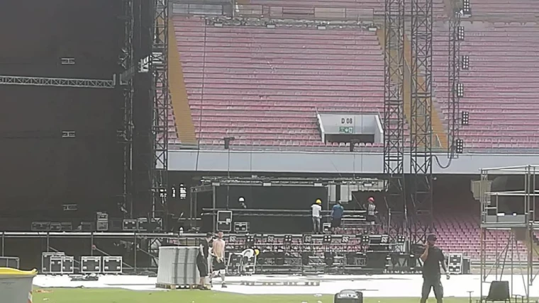 San Paolo: dal campo rovinato dal concerto per Pino Daniele allo stop della Lega