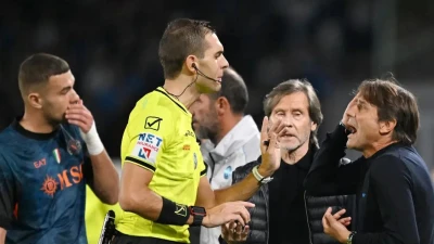 La “pausa” di Conte tra riposo e riflessione: perché a Napoli si teme un segnale più profondo