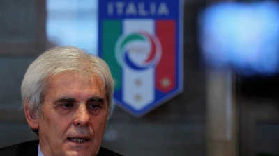 Nicchi: "Polemiche Var? Montella non è il solo a giocarsi la carriera"