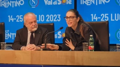 Napoli, Valentina De Laurentiis: "Il Napoli è un simbolo culturale. L’autoproduzione delle maglie è una scelta di libertà e visione’"