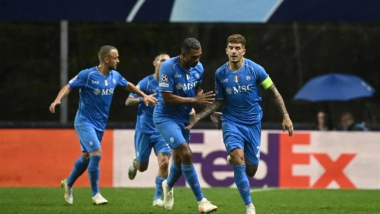 Napoli, Di Lorenzo a Sky: "Contenti dell'obiettivo raggiunto, lottiamo per questa maglia"