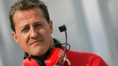 Schumacher si alza dal letto ed è cosciente: non ha mai smesso di lottare