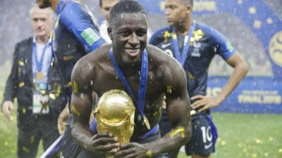 Il City perde anche fuori dal campo: Mendy vince la causa contro il club di Manchester