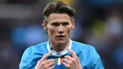 Il Mattino- Napoli, si lavora al rinnovo di McTominay: pronto un ricco ritocco dell’ingaggio per lo scozzese