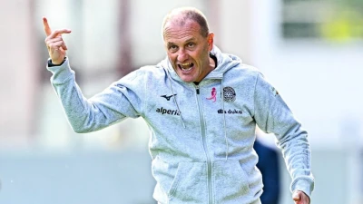 Modena, Bisoli: "A Napoli con coraggio e spirito di gruppo"