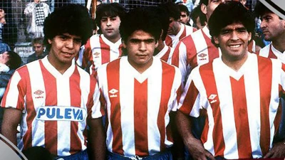 Maradona, il fratello Lalo: "Sogno Diego tutte le notti, dopo Napoli non è stato più felice..."