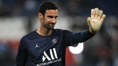 PSG, Sergio Rico dopo il coma sui social: "Giorni complicati, ma sto migliorando"