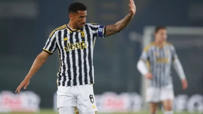 Juventus, Danilo scrive una lunga lettera ai tifosi bianconeri: "Difficile separarsi da un amore così grande"