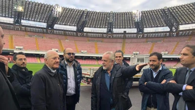 San Paolo, De Luca dopo il sopralluogo: "Prossima estate avremo un San Paolo di grande livello"