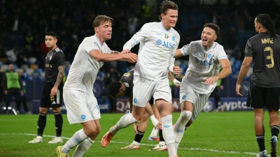 Napoli, emergenza a centrocampo: McTominay unico superstite dei Fab Four