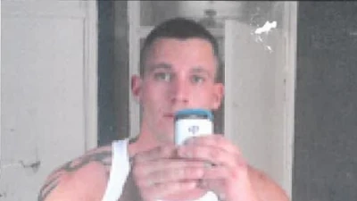 Ashley Keast: il ladro che si scatta un "selfie" dopo una rapina