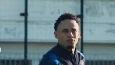 Milan, Okafor vicino al Leeds: il Milan incassa 20 milioni dalla cessione