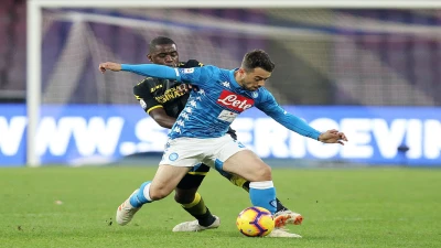 Frosinone-Napoli 0-2: Mertens come Maradona, azzurri quasi secondi