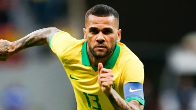 Barcellona, l'ex Dani Alves rincara la dose contro la società: "Non sanno cos'è il rispetto"