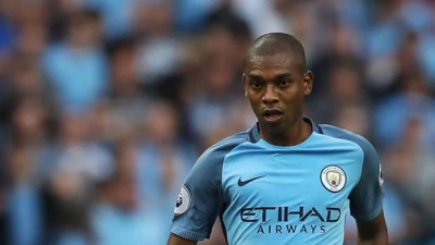 Fernandinho si ritira dal calcio: “ora è il momento di godermi la famiglia”